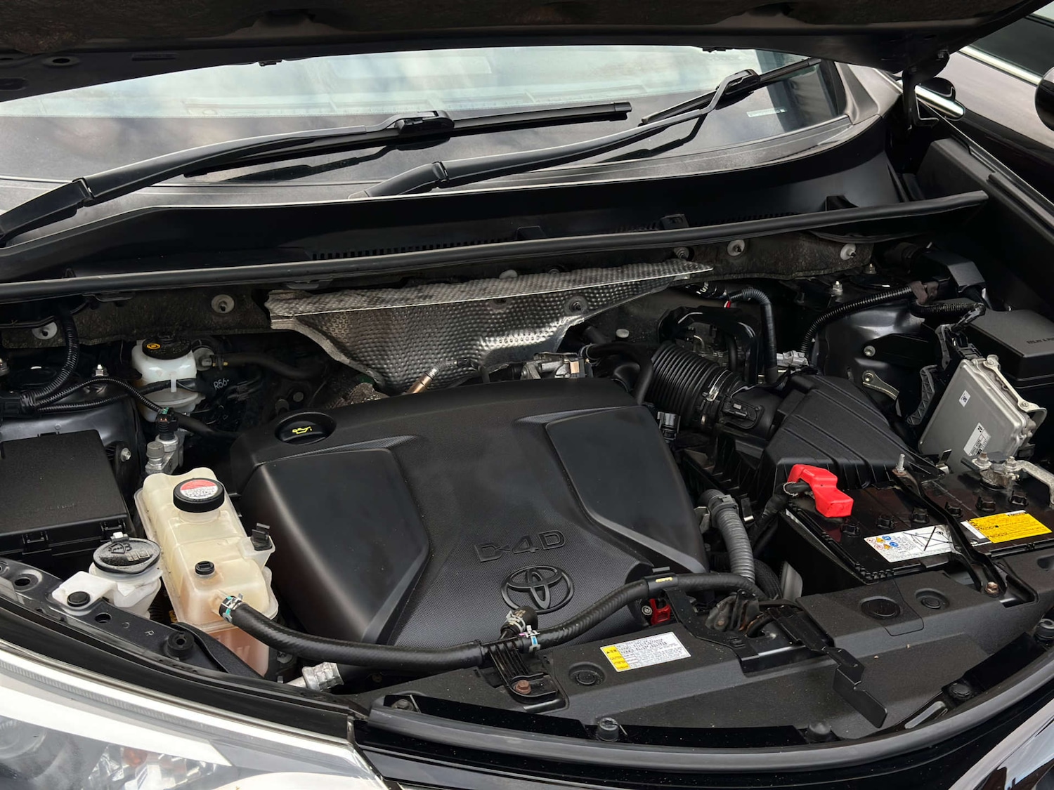 Used Toyota RAV4 2016 for sale - 76437880: Photo 46