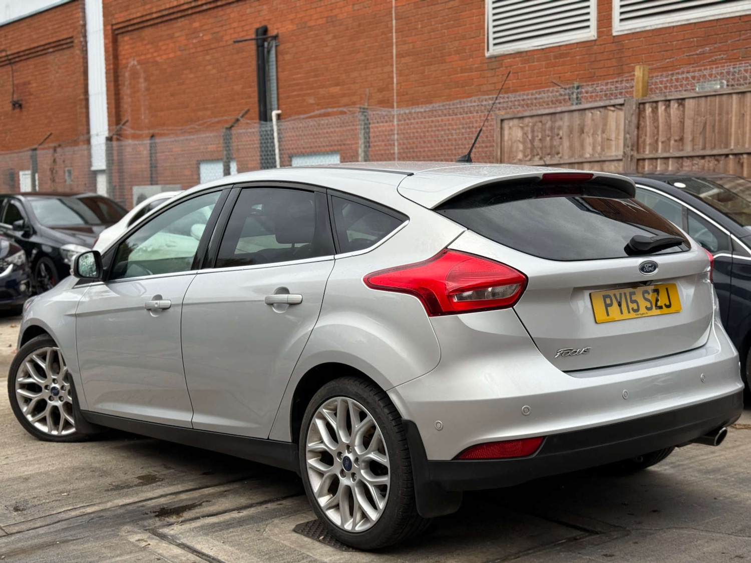 Used Ford Focus 2015 for sale - 76311266: Photo 14