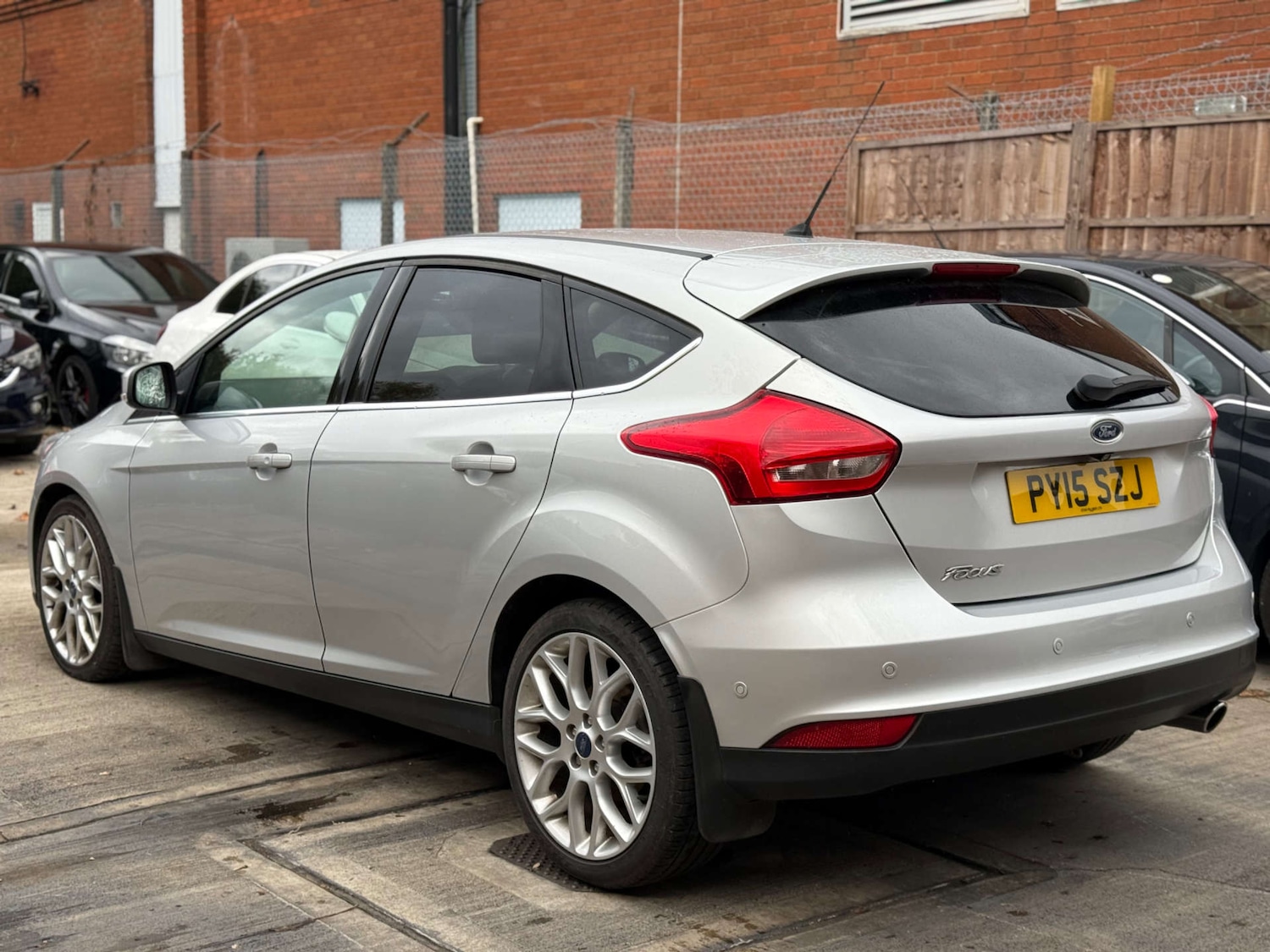 Used Ford Focus 2015 for sale - 76311266: Photo 16