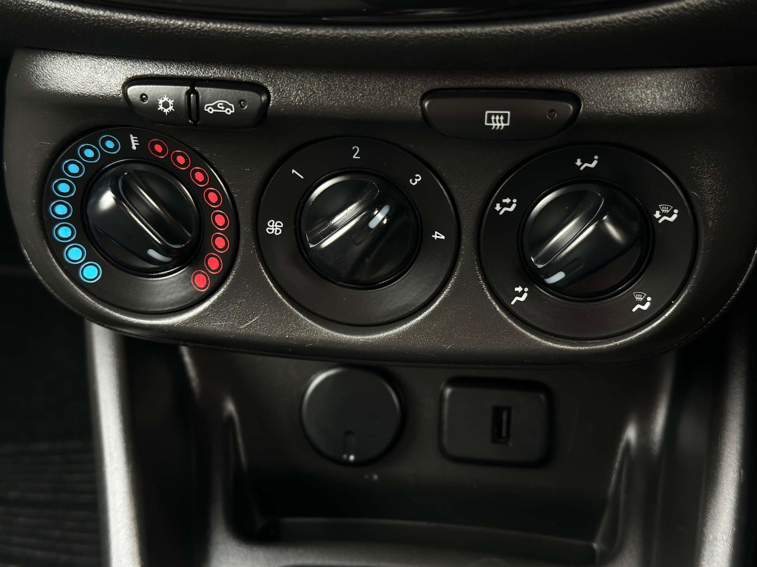 Used Vauxhall Corsa 2019 for sale - 77581123: Photo 24