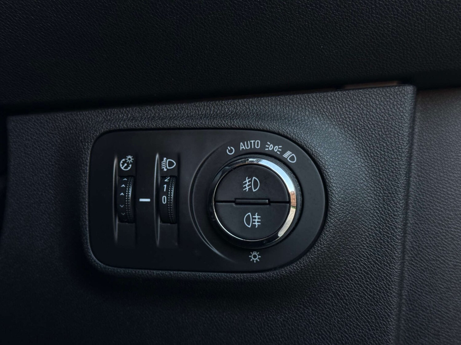 Used Vauxhall Corsa 2019 for sale - 75737740: Photo 23