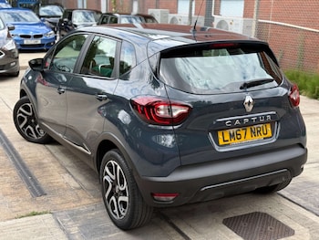 Used Renault Captur 2017 for sale - 75272159: Photo