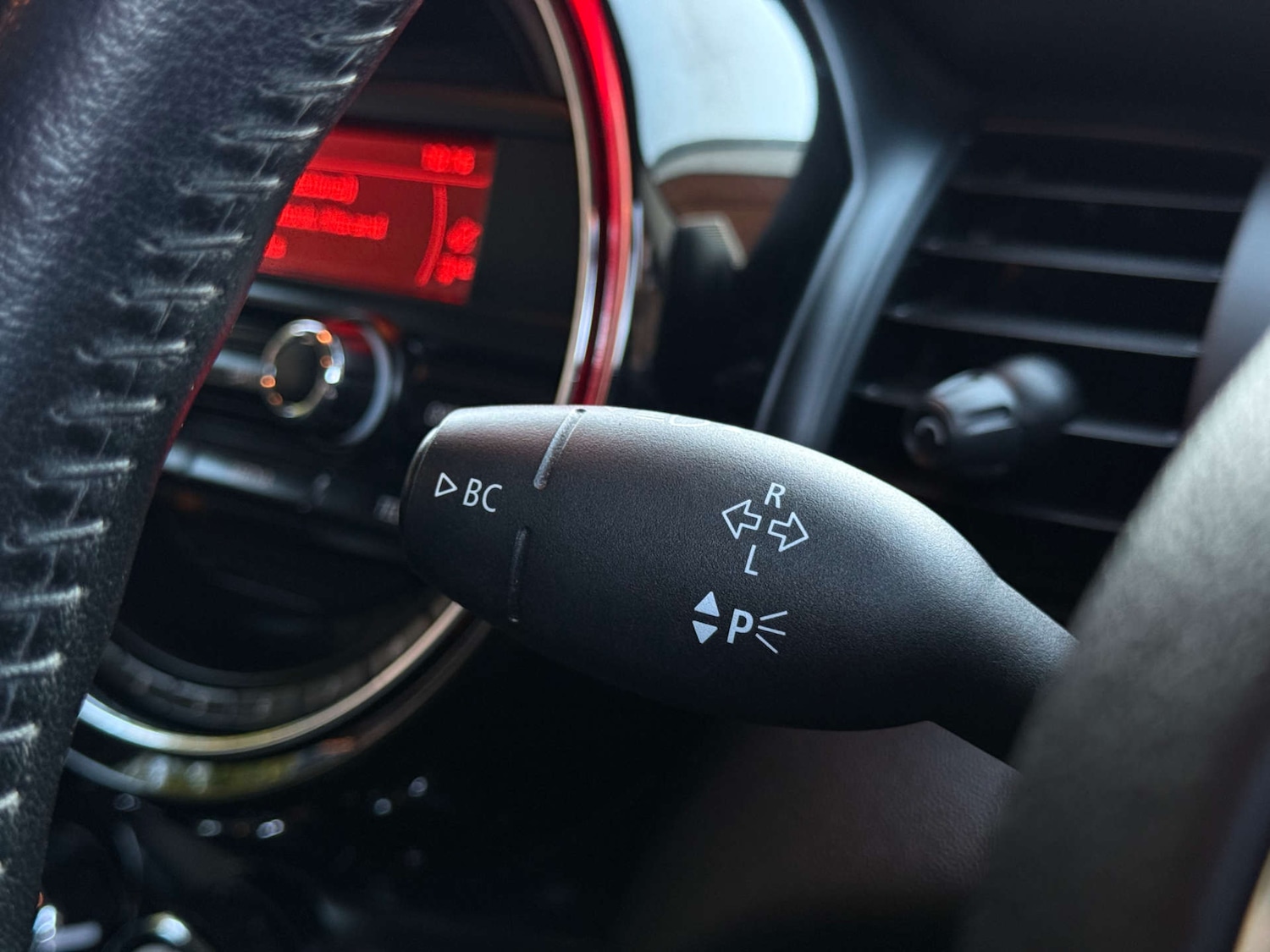 Used MINI Hatch 2017 for sale - 76601776: Photo 28