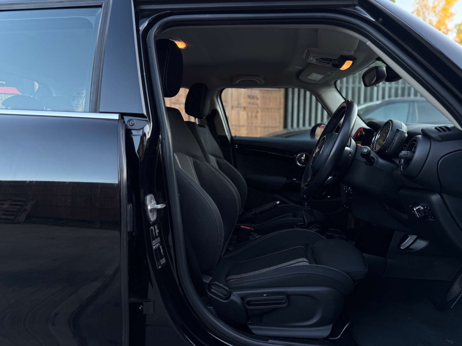 Used MINI Hatch 2017 for sale - 76601776: Photo 35