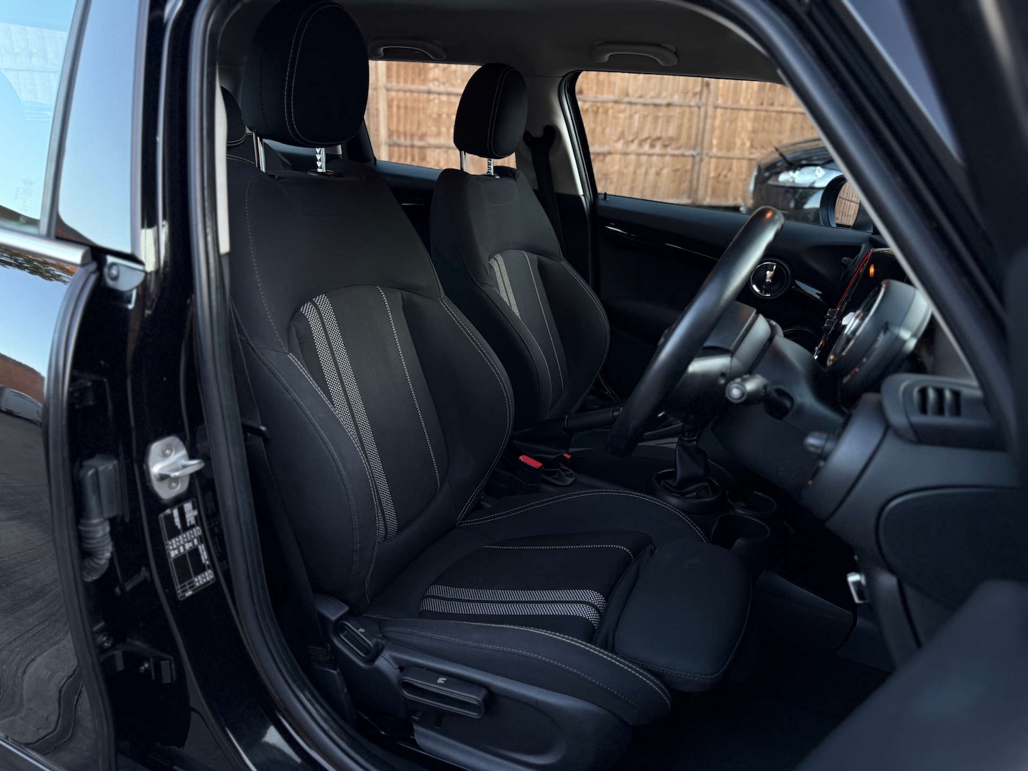 Used MINI Hatch 2017 for sale - 76601776: Photo 36