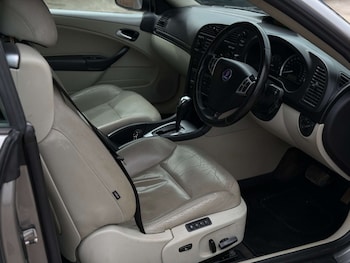 Used Saab 9-3 2004 for sale - 78239325: Photo