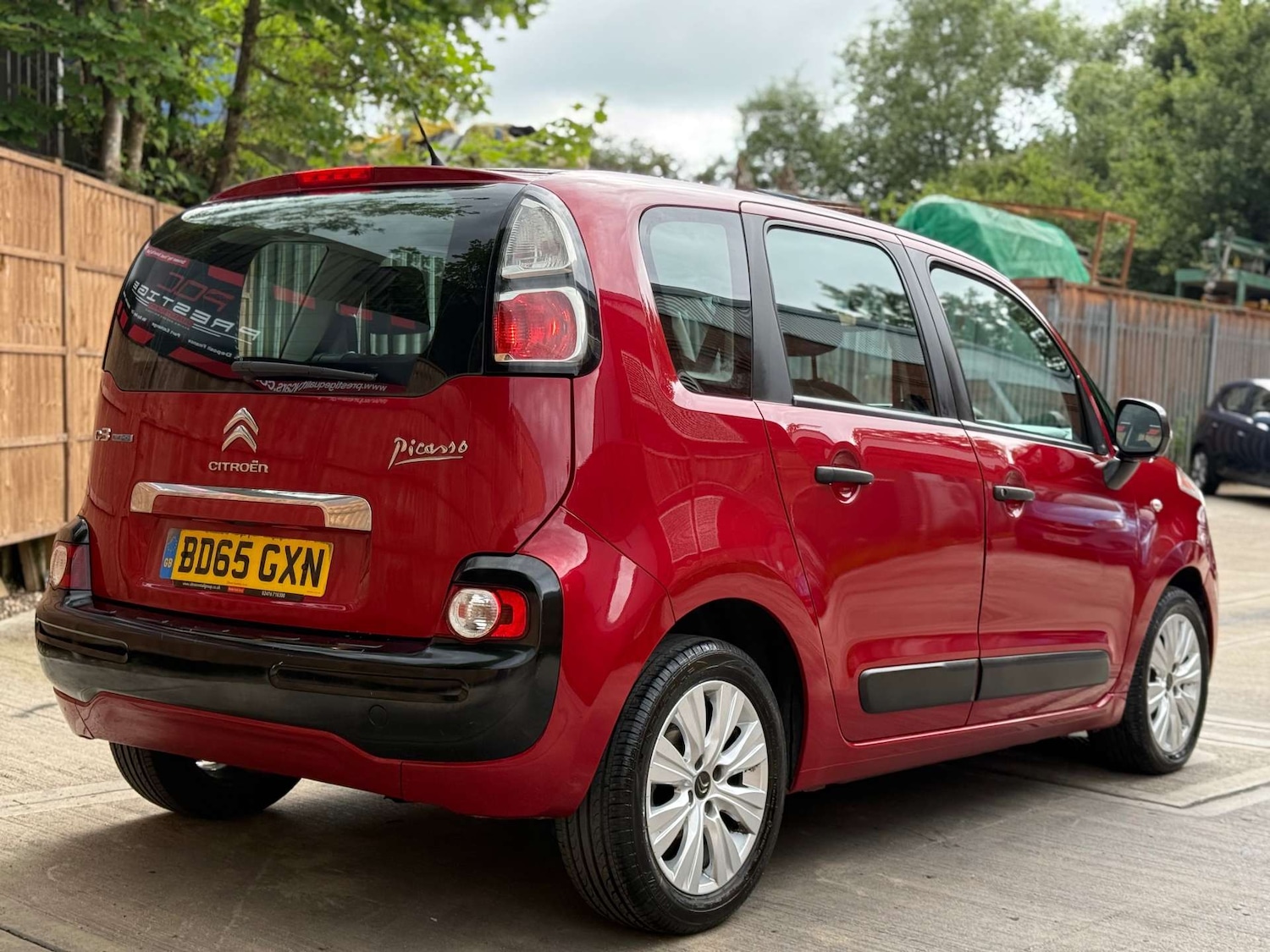 Used Citroen C3 Picasso 2015 for sale - 76139829: Photo 17