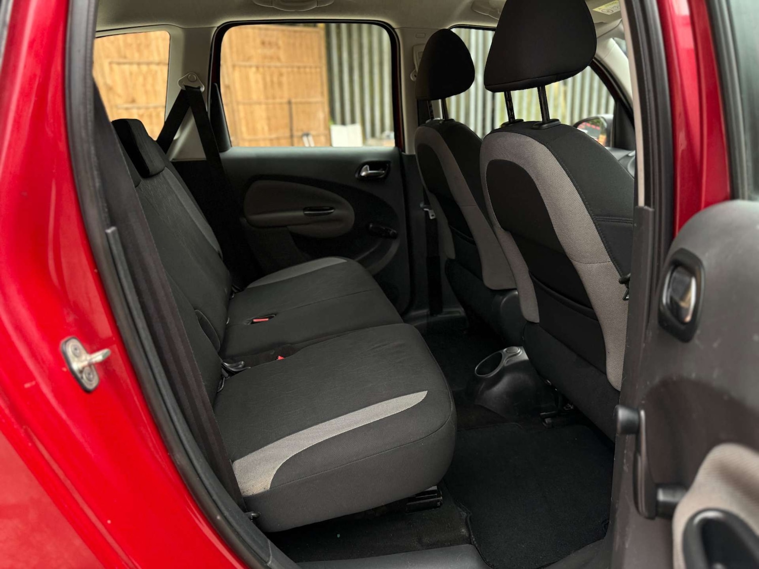 Used Citroen C3 Picasso 2015 for sale - 76139829: Photo 37