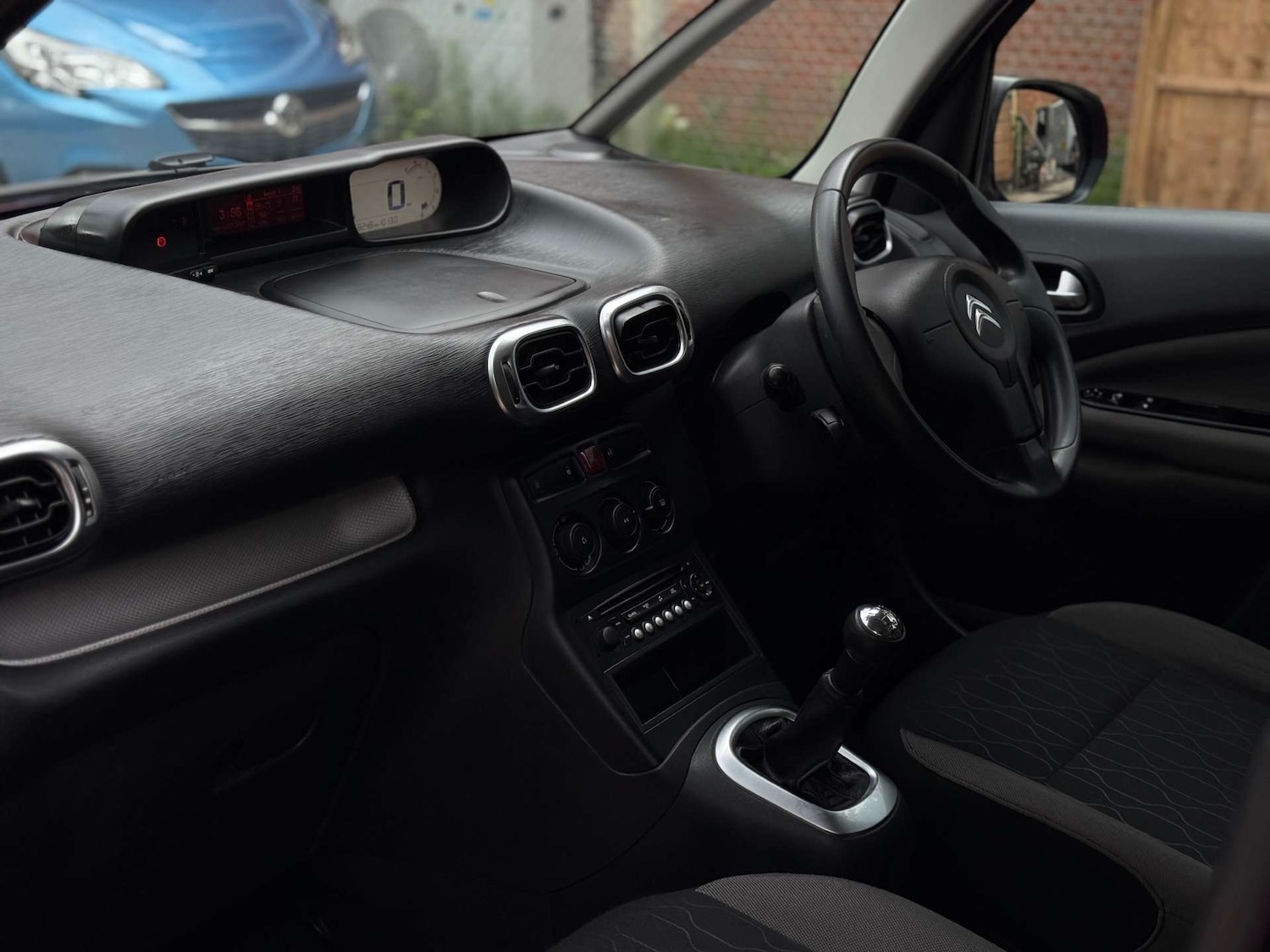 Used Citroen C3 Picasso 2015 for sale - 76139829: Photo 46