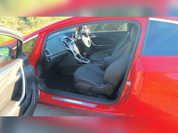 Used Vauxhall Astra GTC 2012 for sale - 78378931: Photo