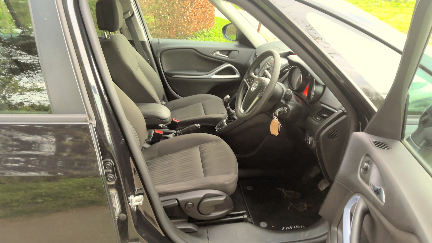 Used Vauxhall Zafira 2014 for sale - 78133474: Photo 9