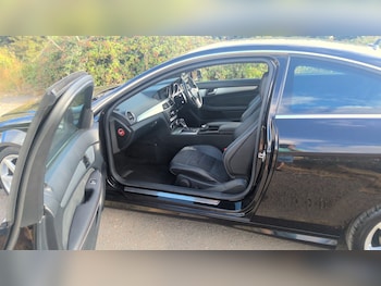 Used Mercedes-Benz C Class 2014 for sale - 79376021: Photo