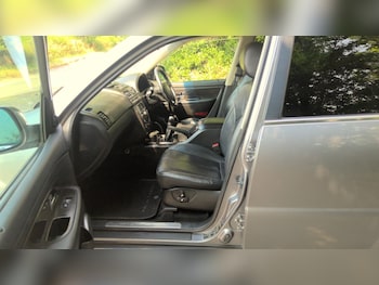 Used Ssangyong Rexton 2015 for sale - 79244262: Photo