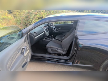 Used Volkswagen Scirocco 2009 for sale - 79378821: Photo