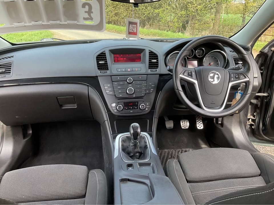 Used Vauxhall Insignia 2010 for sale - 78129429: Photo 6