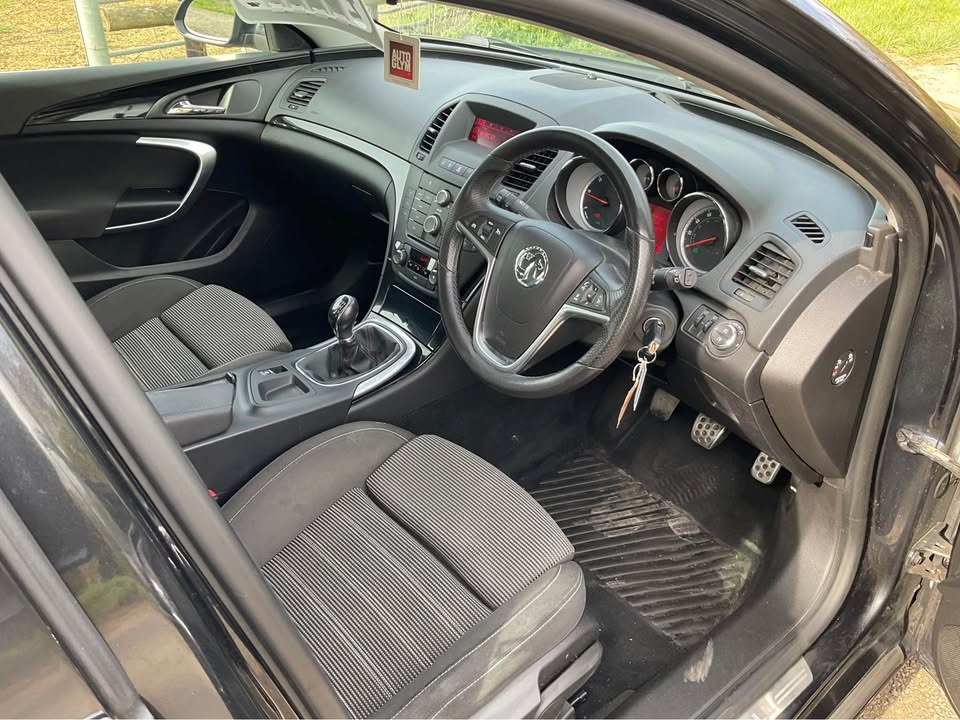 Used Vauxhall Insignia 2010 for sale - 78129429: Photo 7