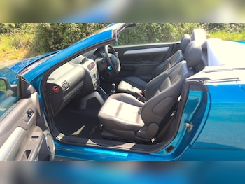 Used Vauxhall Tigra 2006 for sale - 78604655: Photo
