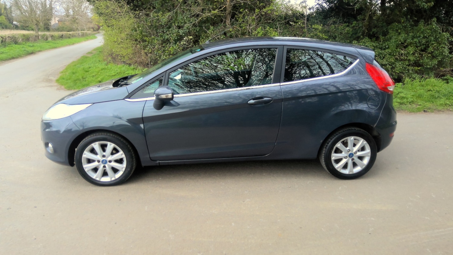 Used Ford Fiesta 2011 for sale - 78104470: Photo 14