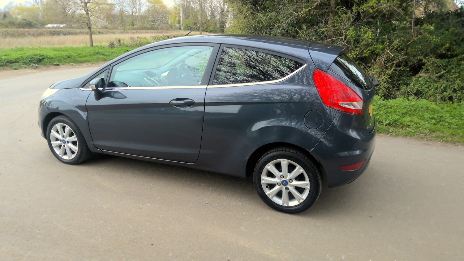 Used Ford Fiesta 2011 for sale - 78104470: Photo 15