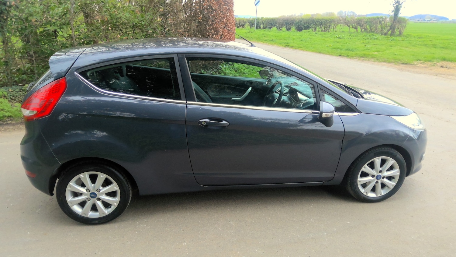 Used Ford Fiesta 2011 for sale - 78104470: Photo 19