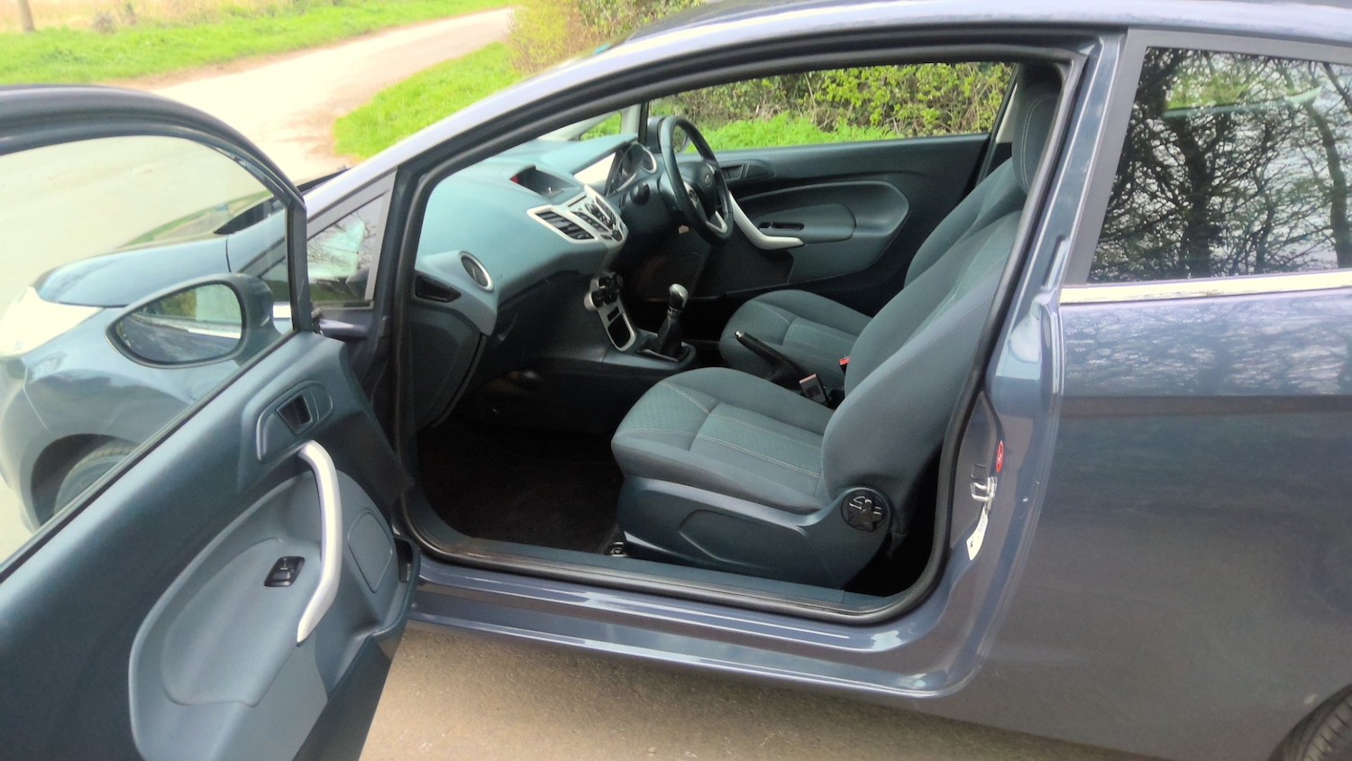 Used Ford Fiesta 2011 for sale - 78104470: Photo 5