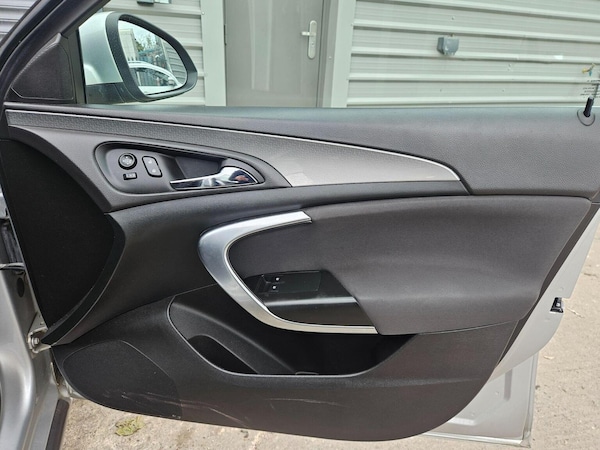 Used Vauxhall Insignia 2016 for sale - 76107362: Photo 13