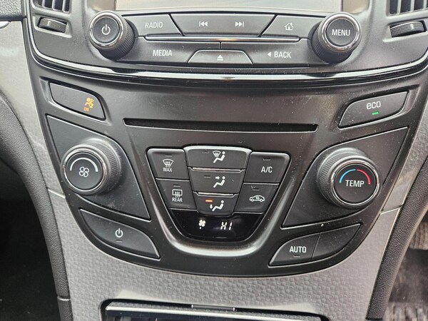 Used Vauxhall Insignia 2016 for sale - 76107362: Photo 24