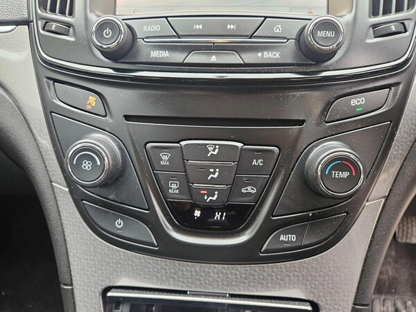 Used Vauxhall Insignia 2016 for sale - 76107362: Photo 27