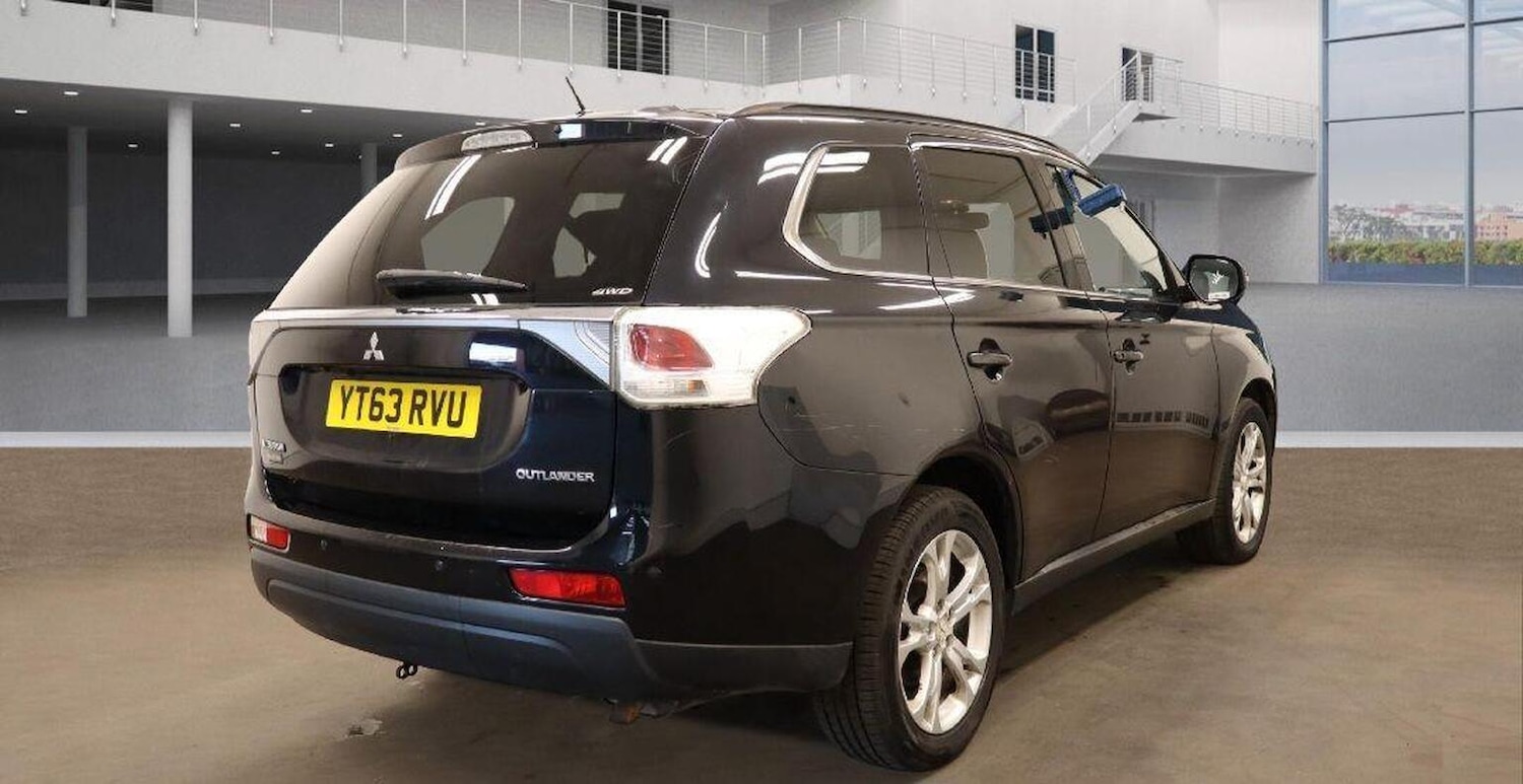 Used Mitsubishi Outlander 2013 for sale - 76192618: Photo 3