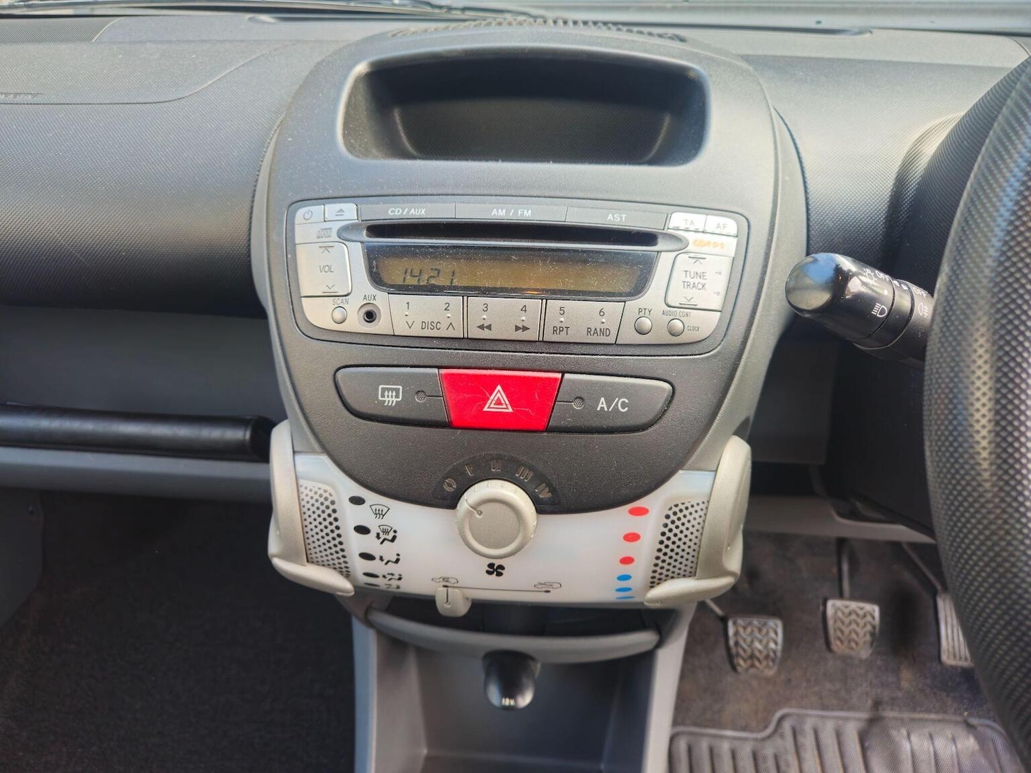 Vehicle 28