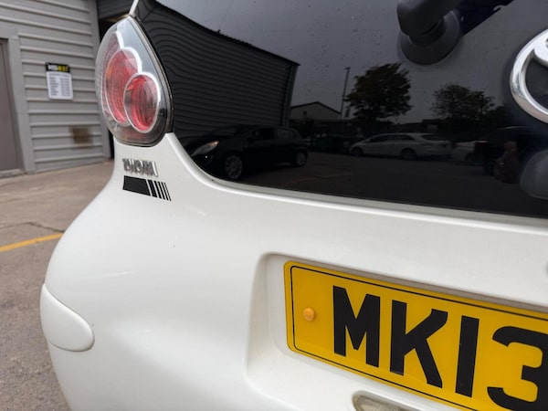 Used Toyota AYGO 2013 for sale - 76281449: Photo 27