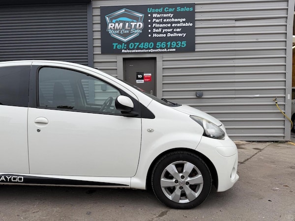 Used Toyota AYGO 2013 for sale - 76281449: Photo 5