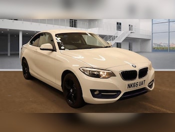 2015 - 1.5 218i Sport Euro 6 (s/s) 2dr