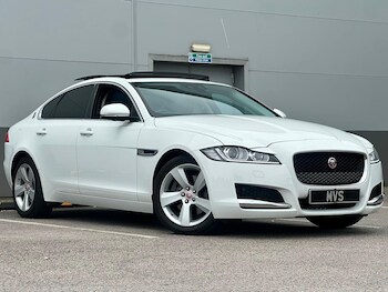 Used Jaguar XF 2015 for sale - 78934408: Photo