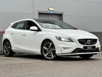 Used Volvo V40 2015 for sale - 78934583: Photo