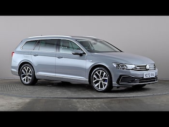 Used Volkswagen Passat 2022 for sale - 78937908: Photo