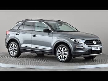 Used Volkswagen T-Roc 2018 for sale - 79637009: Photo