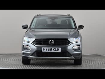 Used Volkswagen T-Roc 2018 for sale - 79637009: Photo