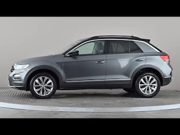 Used Volkswagen T-Roc 2018 for sale - 79637009: Photo