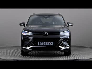 Used Volkswagen Tiguan 2024 for sale - 79731404: Photo
