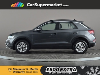 Used Volkswagen T-Roc 2022 for sale - 76949625: Photo