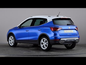 Used SEAT Arona 2023 for sale - 79331367: Photo