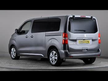Used Peugeot Traveller 2018 for sale - 79672427: Photo