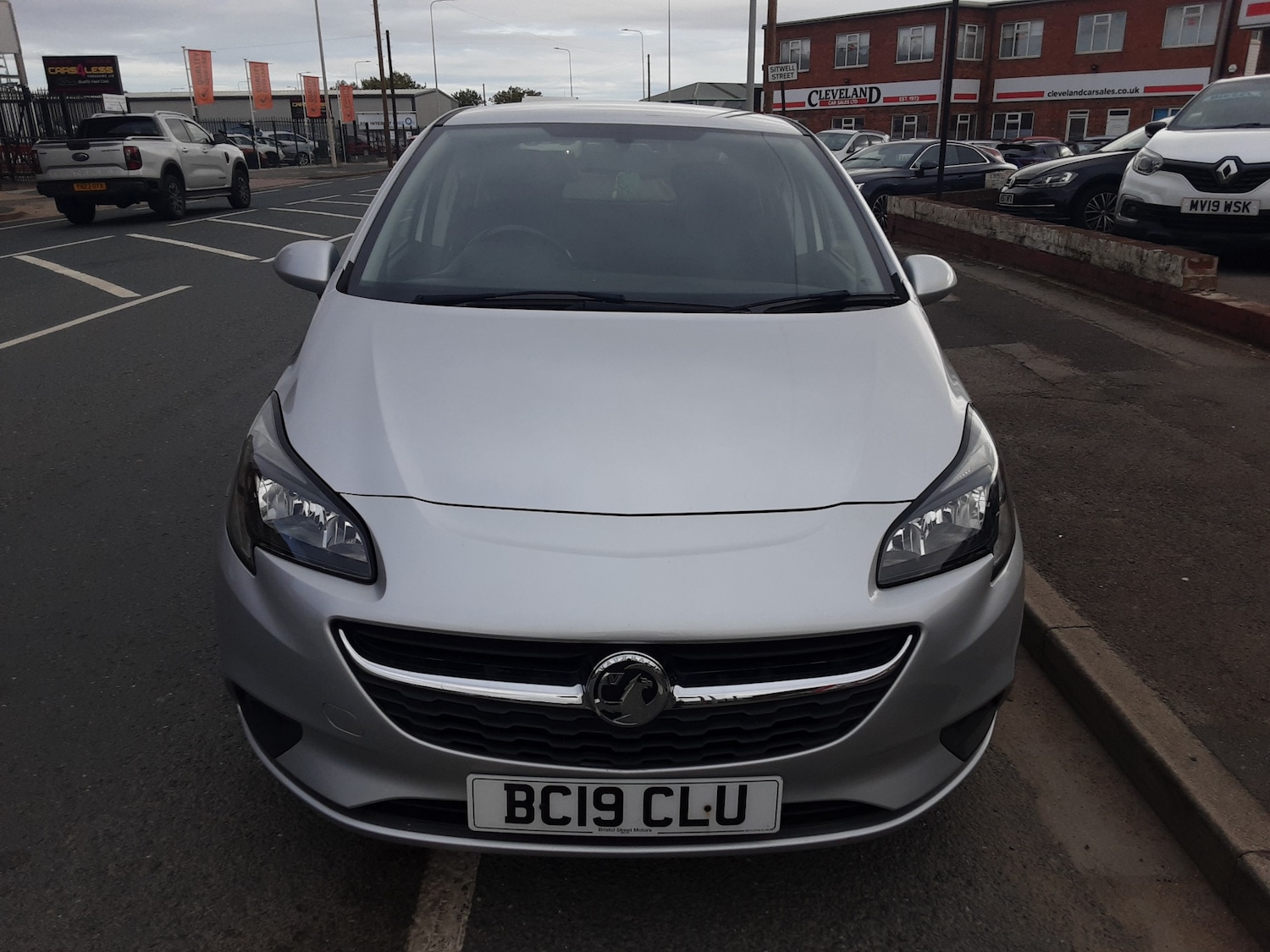Used Vauxhall Corsa 2019 for sale - 75605042: Photo 2
