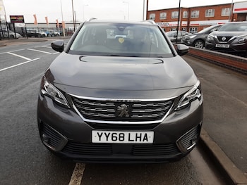 Used Peugeot 5008 2018 for sale - 77462168: Photo