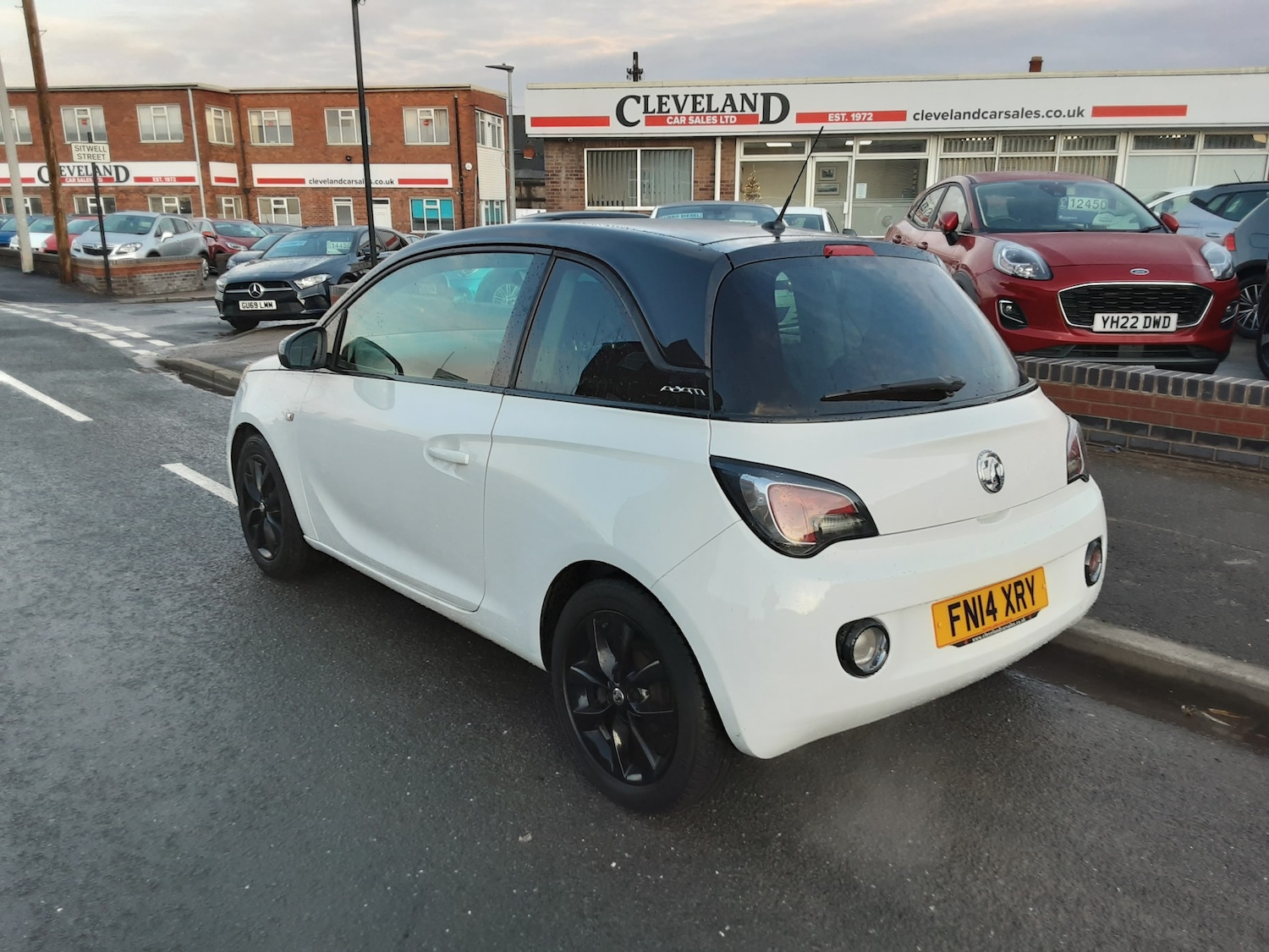 Used Vauxhall ADAM 2014 for sale - 76960340: Photo 4