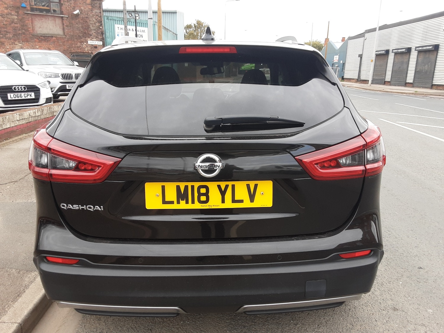 Used Nissan Qashqai 2018 for sale - 76234233: Photo 3