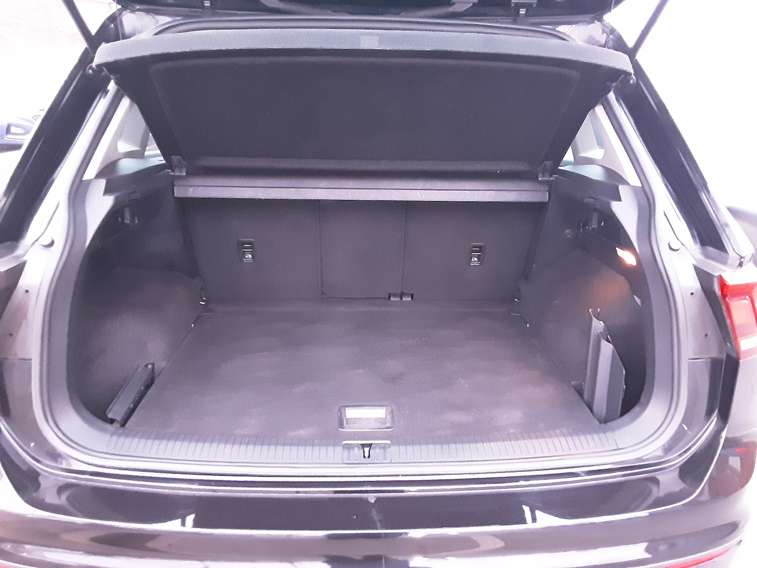 Used Volkswagen Tiguan 2016 for sale - 76531801: Photo 12