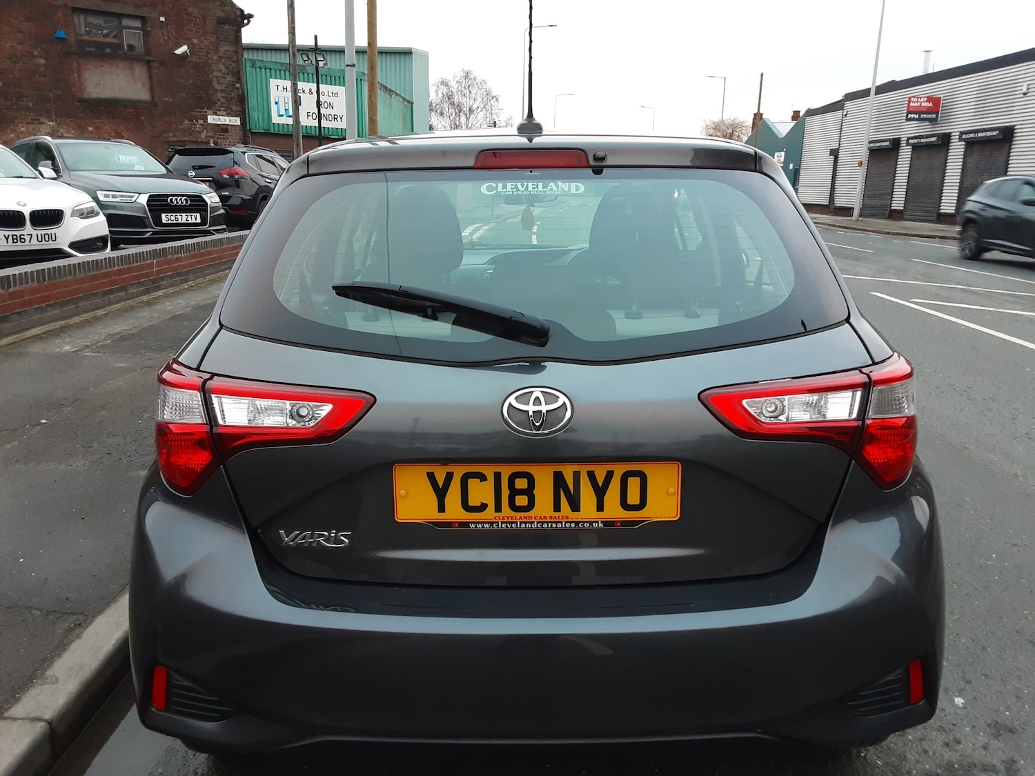 Used Toyota Yaris 2018 for sale - 77225260: Photo 3
