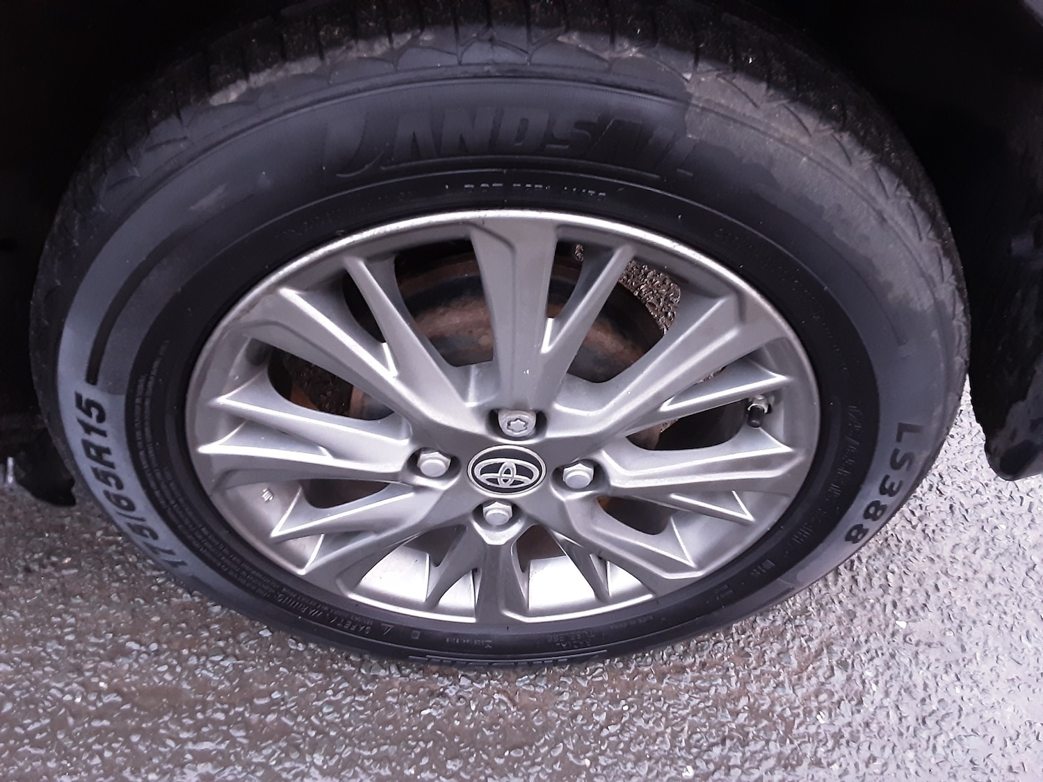 Used Toyota Yaris 2018 for sale - 77225260: Photo 5